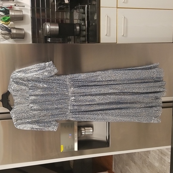 💕CURRENT AIR💕 Metallic Shine Midi Dress Shiny Blue Leopard Print Medium M NWT - Picture 8 of 15